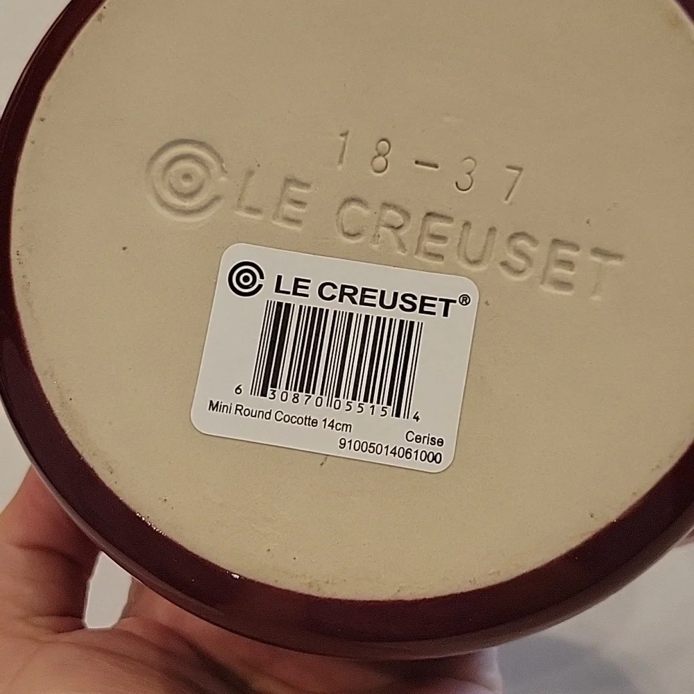 NWT Le Creuset Cerise Cocotte